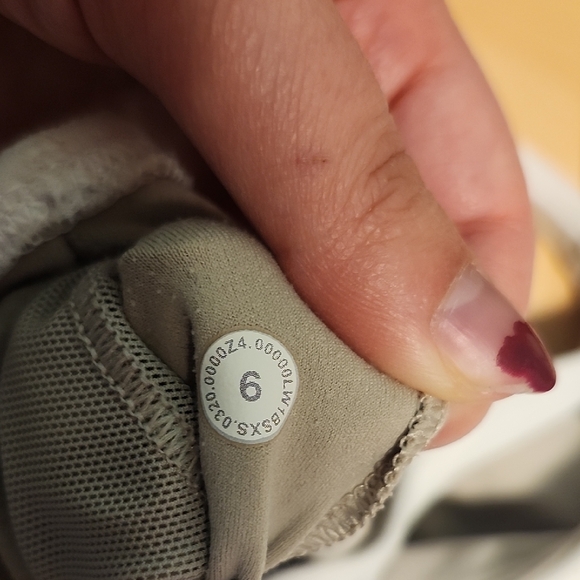 Lululemon Align Top - Picture 3 of 3